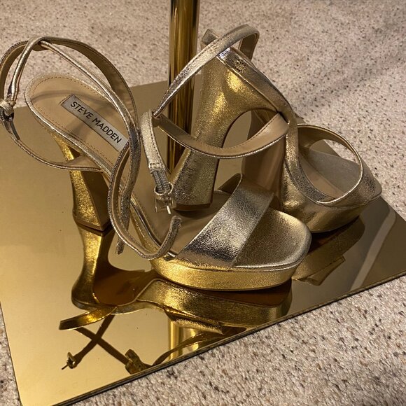 Steve Madden heels - Picture 2 of 2